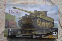 images/productimages/small/TIGER I Transport model Ausf.E AFV AF35S25.jpg